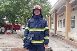 Cứu sống 4 người bị đuối nước tại Vũng Tàu, chiến sỹ công an được thăng cấp bậc hàm