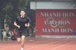 HLV đội điền kinh Việt Nam: 'Mục tiêu là ngôi số 1 ở SEA Games 31'