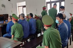 Xét xử nhóm người Trung Quốc mở xưởng ma túy ở Kon Tum: Các bị cáo khai gì?