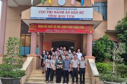 Thứ trưởng Bộ Tư pháp Đặng Hoàng Oanh thăm và làm việc với Cục Thi hành án dân sự Kon Tum
