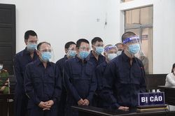 Trả thù vì không được đi nhờ thang máy