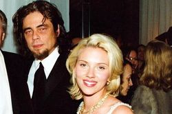 Scarlett Johansson phủ nhận thân mật với đồng nghiệp trong thang máy