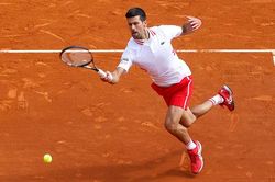 Djokovic bị loại sớm ở Monte Carlo Master: Đáng lo hay không?