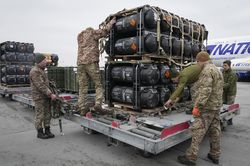 Kho tên lửa chống tăng của Mỹ sắp cạn vì viện trợ Javelin cho Ukraine