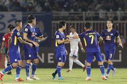 Công Phượng kiến tạo, HAGL thua sát nút đại gia Nhật Bản ở AFC Champions League