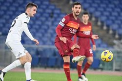 Soi kèo nhà cái Napoli vs Roma. Nhận định, dự đoán bóng đá Serie A (00h00, 19/4)