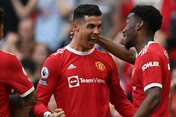Ronaldo lập hat-trick thứ 60 và những con số xứng danh huyền thoại đương đại