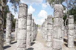 Cancun, rực rỡ nắng vàng và trầm mặc phế tích