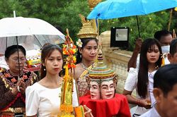 Đồng bào Khmer đón Tết Chôl Chnăm Thmây tại Hà Nội