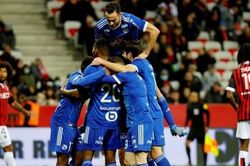 Soi kèo nhà cái Strasbourg vs Rennes. Nhận định, dự đoán bóng đá Ligue 1 (02h00, 21/4)
