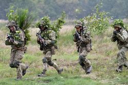 G7 thảo luận giải pháp thay thế cho tư cách thành viên NATO của Ukraine