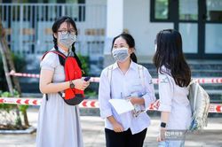 Tp.HCM: Ưu tiên cấp CCCD gắn chíp cho học sinh dự thi THCS và THPT
