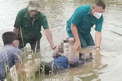 Phát hiện thi thể người đàn ông bị trói chặt tay chân, bịt miệng nổi trên sông Gò Tre