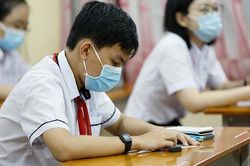 Hà Nội xác minh thông tin học 'dốt' phải cam kết không thi vào lớp 10