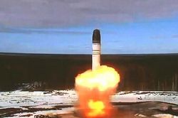 Nga phóng tên lửa có khả năng xuyên thủng mọi hàng phòng thủ