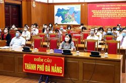 Đưa nghị quyết Trung ương 4 vào cuộc sống là trách nhiệm của mỗi cán bộ, đảng viên