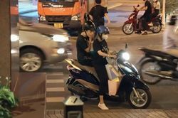 MC Hoàng Oanh rời sự kiện bằng xe máy, lần đầu tiết lộ cuộc sống hiện tại hậu ly hôn