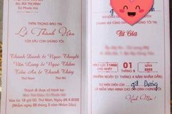 Tấm thiệp cưới xuất hiện 3 cô dâu 3 chú rể gây xôn xao: 'Đi tiền mừng sao đây?'