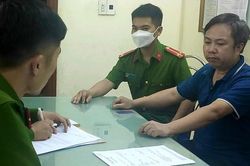 Lừa 'chạy' cấp 'sổ đỏ', chiếm đoạt 500 triệu đồng