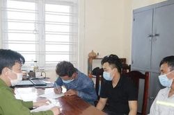 Khởi tố và tạm giam 'đạo chích' bóc trộm vỏ quế