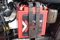 Lỗi chập điện ắc quy xe máy dẫn tới vụ cháy chết 5 người: Nguyên nhân và cách phòng tránh