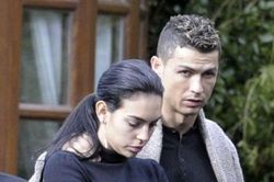 Bi kịch, bất hạnh trong cuộc đời chỉ khiến Ronaldo trở nên mạnh mẽ hơn