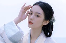 Dàn diễn viên 'Thần điêu đại hiệp' của Từ Khắc gây tranh cãi