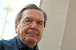 Cựu Thủ tướng Gerhard Schroeder: Đức sẽ phải quay lại với Nga