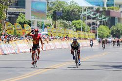 Tay đua Hà Văn Sơn (Quân khu 7) giành chiến thắng chặng 18