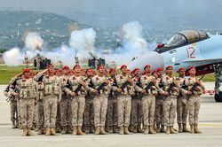 Vì sao Thổ Nhĩ Kỳ chặn đường lính Nga tới Syria?