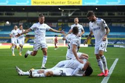 Soi kèo nhà cái Crystal Palace vs Leeds. Nhận định, dự đoán bóng đá Ngoại hạng Anh (02h00, 26/4)