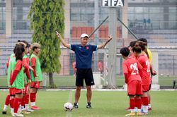 Đội tuyển nữ U18 Việt Nam hoàn thành đợt tập huấn đầu tiên trong năm 2022