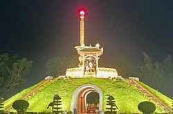 Chiếu sáng nghệ thuật tại di tích quốc gia đặc biệt và nghĩa trang liệt sĩ Trường Sơn