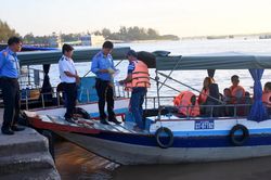 Tăng cường kiểm tra phòng ngừa tai nạn giao thông đường thủy trong dịp nghỉ lễ