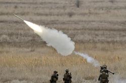 'Nhiệt tình' viện trợ Ukraine, Mỹ gặp khó trong việc lấp đầy kho tên lửa