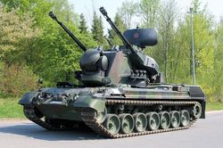 Đức lần đầu cung cấp vũ khí hạng nặng cho Ukraine