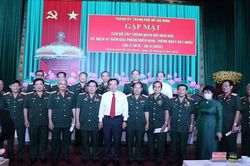 Thành phố Hồ Chí Minh tổ chức gặp mặt cán bộ cấp tướng quân đội nghỉ hưu