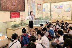 Cần thay đổi cách dạy và học môn Lịch sử để 'hút' học sinh