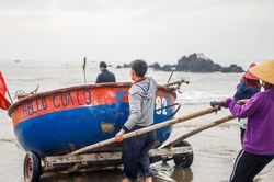 Nét đẹp thuyền thúng Cửa Lò, thu hút giới trẻ thích trải nghiệm