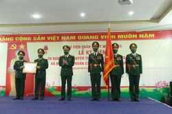 Bệnh viện Quân Dân y miền Đông đón nhận Huân chương Lao động hạng Nhì