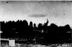 Những cuộc chạm trán UFO kỳ lạ nhất
