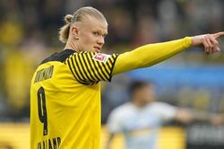 Haaland suýt gia nhập MU, vẫn là mục tiêu hàng đầu của Rangnick
