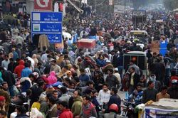 Chính phủ mới của Pakistan đối mặt nhiều thách thức