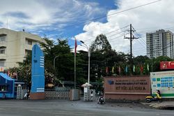 Nam sinh treo cổ tự tử trong ký túc xá Đại học quốc gia