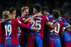 Barcelona 2-1 Mallorca: Memphis Depay, Busquets lập công, Barca lấy lại ngôi nhì