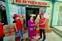 Caravan thiện nguyện 'Kết nối Doanh nhân - Tỏa sáng yêu thương'