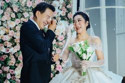 Hà Thanh Xuân và chồng nhiều lần khóc trong lễ cưới