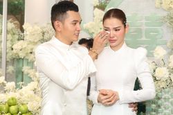 Sao Việt vướng 'tai bay vạ gió' sau khi kết hôn: Từ đi khách sạn trước lễ cưới cho đến yêu đồng giới