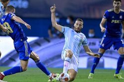 Soi kèo nhà cái Frankfurt vs West Ham. Nhận định, dự đoán bóng đá Cúp C2 (02h00, 6/5)