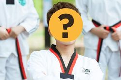 'Tình địch' của Dương Dương rớt đài sau scandal tra nam, phải đi bán đồ nội y để kiếm sống